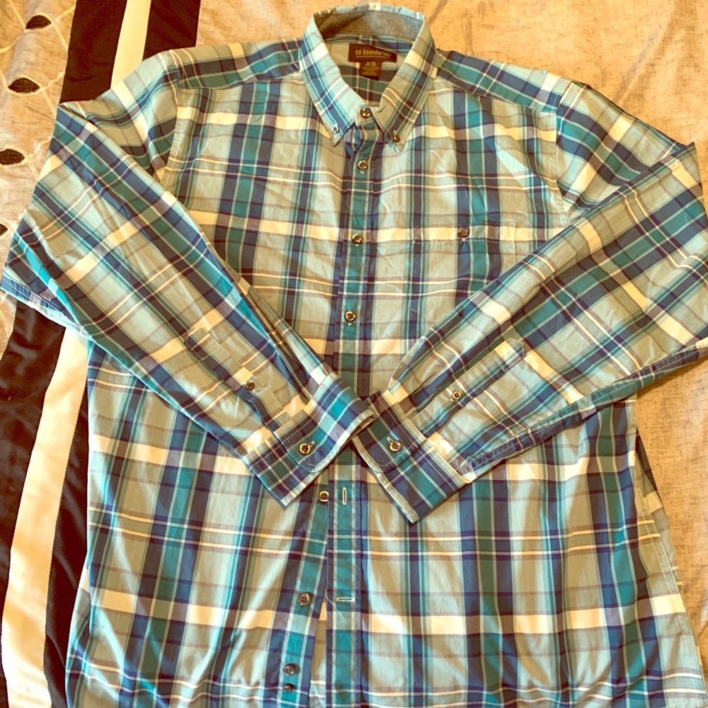 No Boundaries Men Button Plaid Blue Shirt